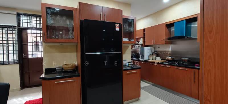 Rumah Teres 2.5 Tingkat untuk Disewa di Taman Tun Hussein Onn (Perai) - Kheng Teng Kek - Kitchen - PropertyGuru.com.my