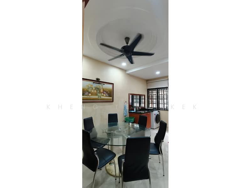 Rumah Teres 2.5 Tingkat untuk Disewa di Taman Tun Hussein Onn (Perai) - Kheng Teng Kek - Dining Room - PropertyGuru.com.my