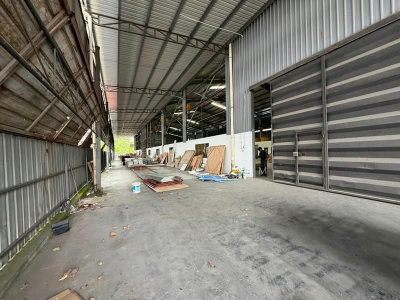 Detached Factory for Rent in Kawasan Perindustrian Sungai Choh (Serendah) - Alven Lim - Exterior - PropertyGuru.com.my