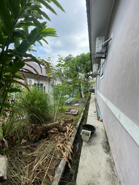 Bungalow for Sale in Taman Sri Pulai (Sikamat) - Asward Kamal - Exterior - PropertyGuru.com.my