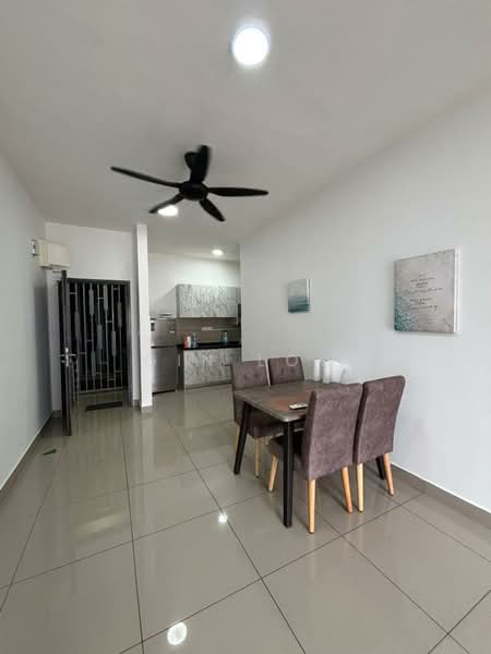 Kondominium untuk Disewa di The Hamstead Cheras - Gin Low - Dining Room - PropertyGuru.com.my