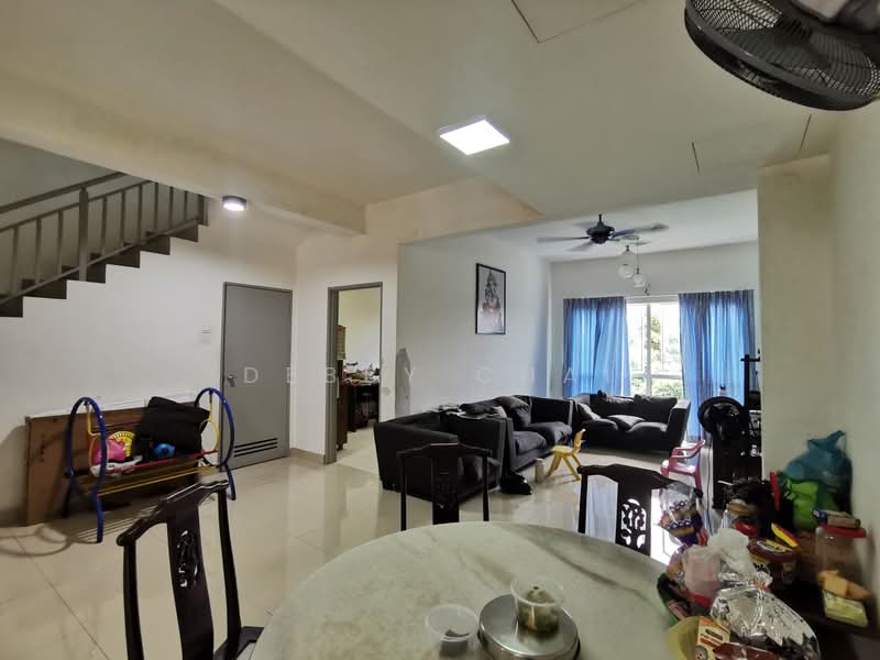 Pangsapuri untuk Dijual di Impian Titanium - Debby Chai - Living Room - PropertyGuru.com.my