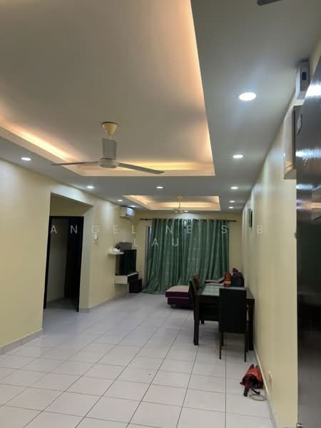 Servis Apartment untuk Dijual di Amara - Angeline S B Lau - Living Room - PropertyGuru.com.my