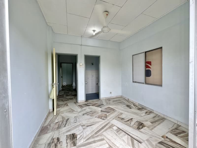 Pangsapuri untuk Dijual di Pangsapuri Senja - Imran Ismadi - Interior - PropertyGuru.com.my
