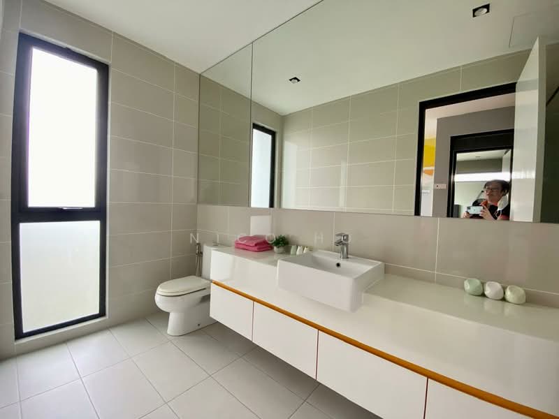 Semi-Detached House for Sale in Iskandar Puteri (Nusajaya) (Johor) - Nico Ho - Bathroom - PropertyGuru.com.my
