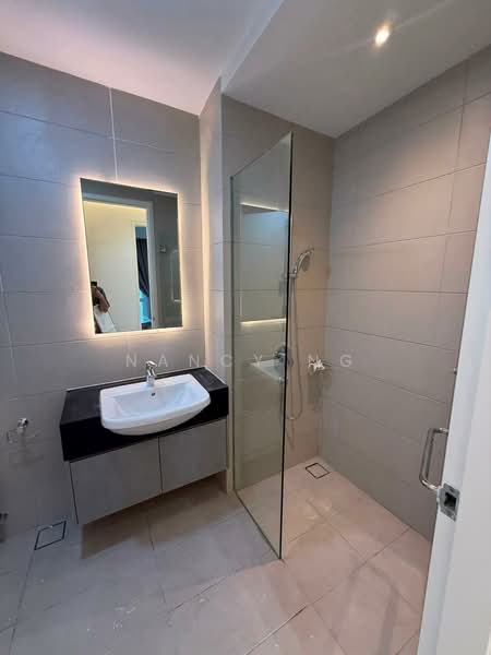 Servis Apartment untuk Disewa di Met 1 Residences - Nancy Ng - Bathroom - PropertyGuru.com.my