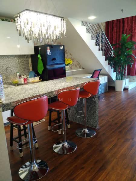 Service Residence for Sale at De Centrum Residences - Jean Mun Mah - Kitchen - PropertyGuru.com.my