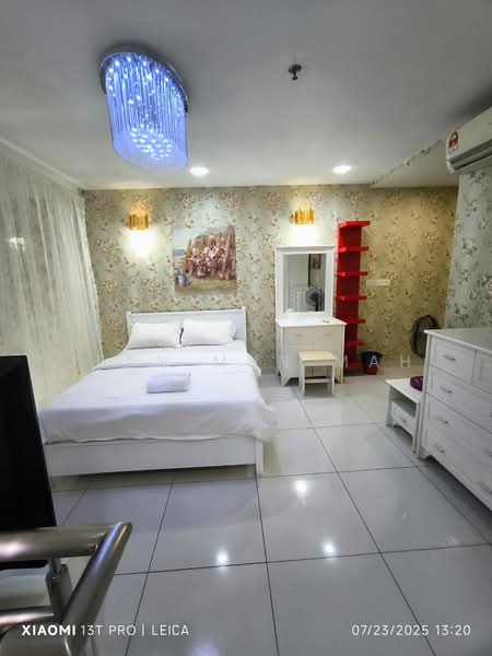 Service Residence for Sale at De Centrum Residences - Jean Mun Mah - Bedroom - PropertyGuru.com.my