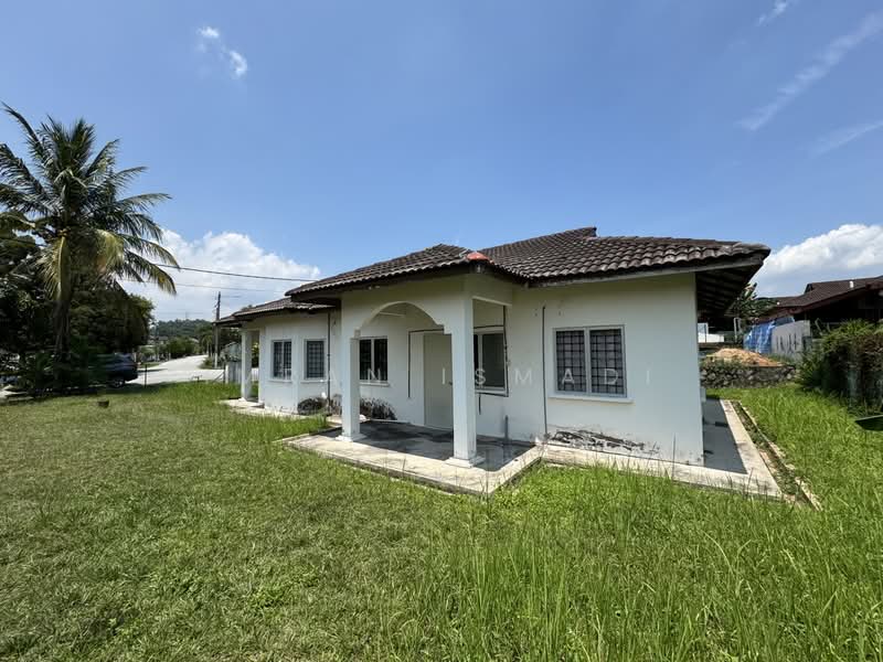 Rumah Banglo untuk Dijual di Taman Rasah Kemayan (Rasah) - Imran Ismadi - Exterior - PropertyGuru.com.my