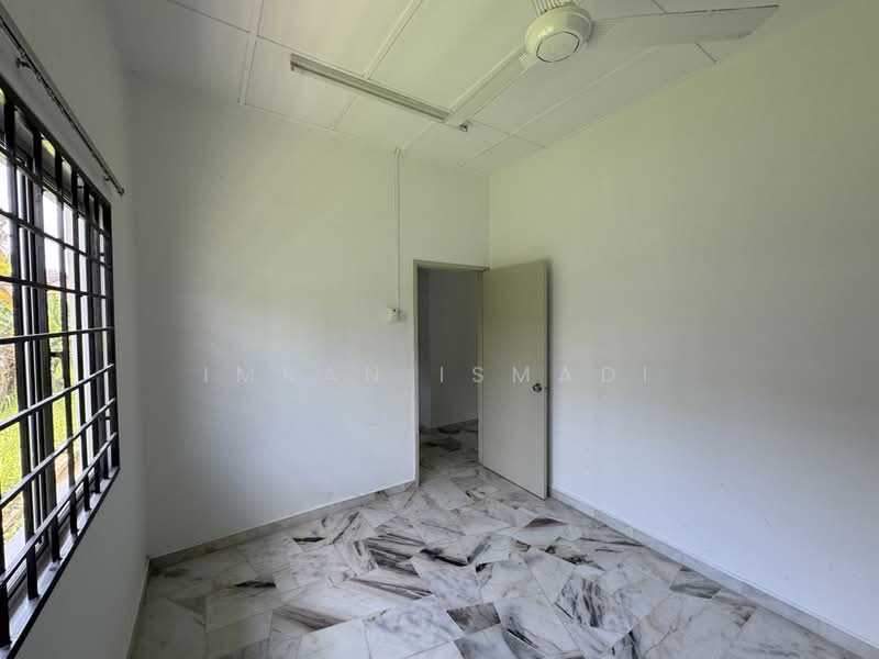 Rumah Banglo untuk Dijual di Taman Rasah Kemayan (Rasah) - Imran Ismadi - Interior - PropertyGuru.com.my