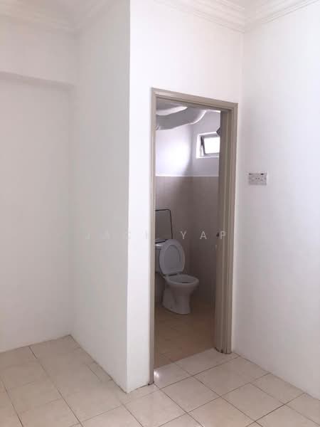 Servis Apartment untuk Dijual di Avelon Tower @ Plaza Medan Putra - Jack Yap - Bathroom - PropertyGuru.com.my