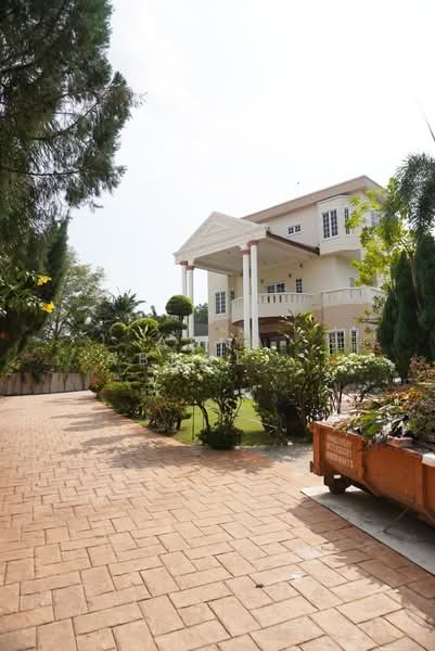 Rumah Banglo untuk Disewa di Country Heights (Kajang) - Asna Abdul Rahman - PropertyGuru.com.my