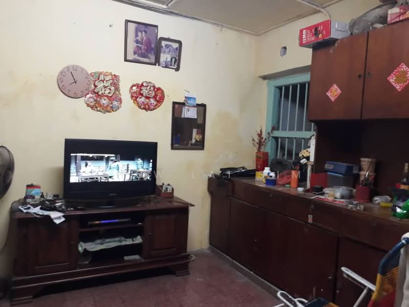 2-storey Terraced House for Sale in George Town (Penang) - Chew Lai Sim - Living Room - PropertyGuru.com.my