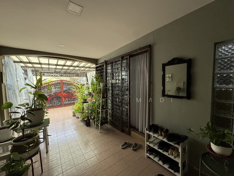 Rumah Teres 2 Tingkat untuk Dijual di Taman Cempaka (Ampang) - Imran Ismadi - Exterior - PropertyGuru.com.my
