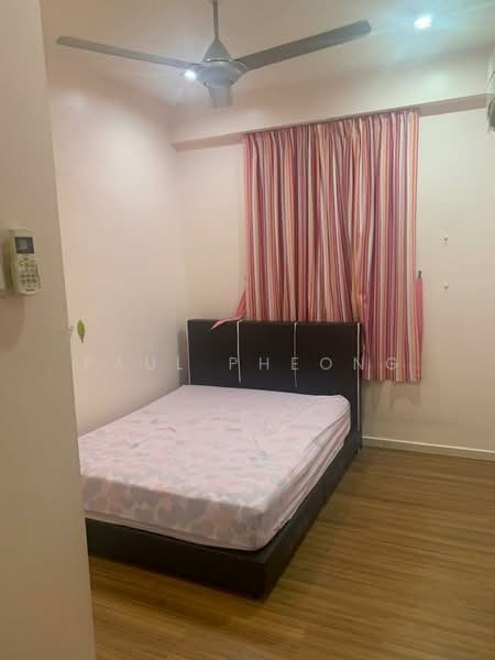 Kondominium untuk Dijual di The Brezza - Paul Pheong - Bedroom - PropertyGuru.com.my