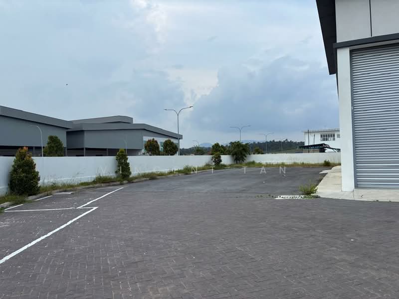 Semi-D Factory for Rent in Seremban (Negeri Sembilan) - Vincent Tan - Exterior - PropertyGuru.com.my