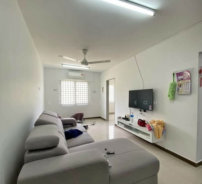 Flat for Sale at Sanctuary Court - Sr. Helen Teoh - Living Room - PropertyGuru.com.my