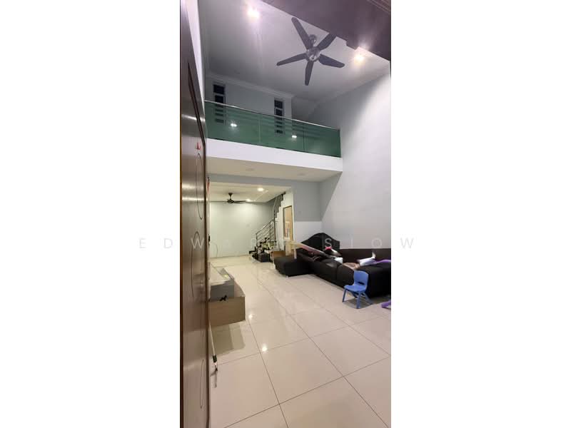 Rumah Teres 1.5 Tingkat untuk Disewa di Taman Impian Emas (Skudai) - Edward Siow - Living Room - PropertyGuru.com.my