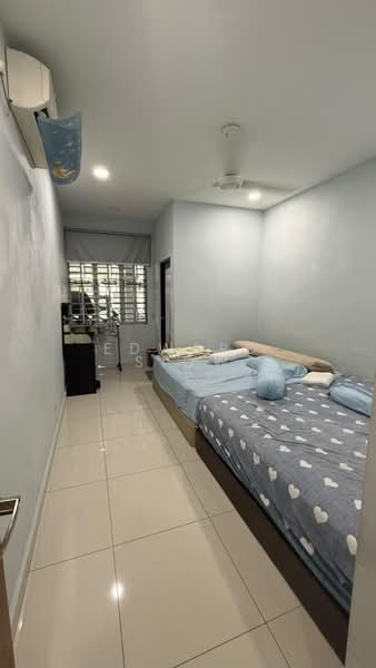 Rumah Teres 1.5 Tingkat untuk Disewa di Taman Impian Emas (Skudai) - Edward Siow - Bedroom - PropertyGuru.com.my