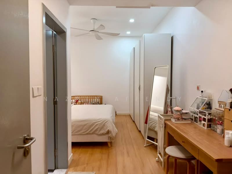 Servis Apartment untuk Disewa di Paramount Utropolis - Nazrin Affendy - Bedroom - PropertyGuru.com.my