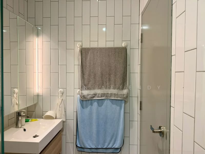 Servis Apartment untuk Disewa di Paramount Utropolis - Nazrin Affendy - Bathroom - PropertyGuru.com.my