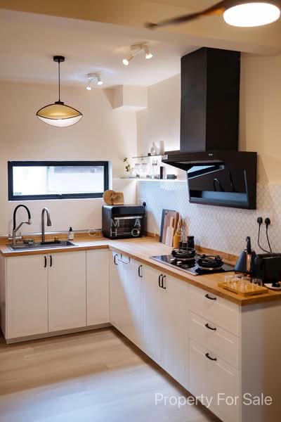 Rumah Teres 2 Tingkat untuk Dijual di Bandar Baru Permas Jaya (Permas Jaya) - May Chong - Kitchen - PropertyGuru.com.my