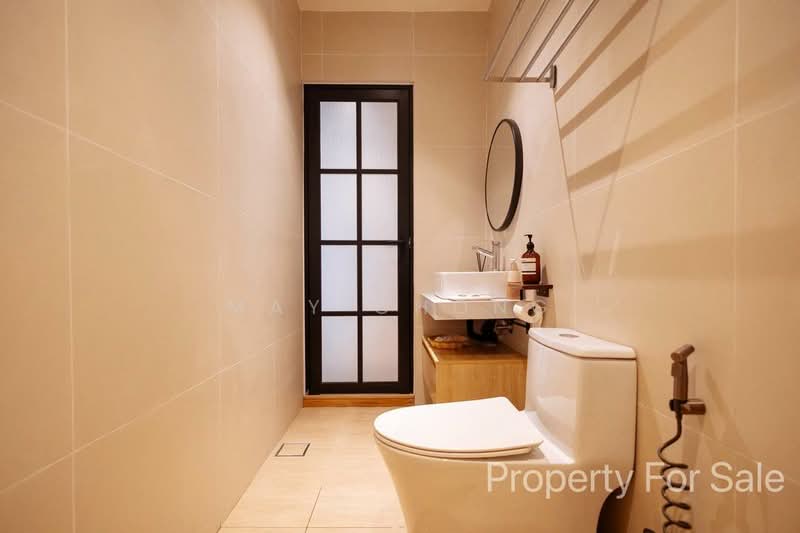 Rumah Teres 2 Tingkat untuk Dijual di Bandar Baru Permas Jaya (Permas Jaya) - May Chong - Bathroom - PropertyGuru.com.my