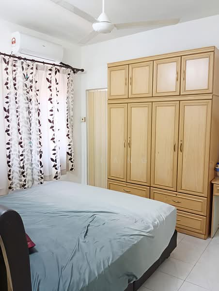 Rumah Flat untuk Dijual di Pesara Nipah - Li Fang - Bedroom - PropertyGuru.com.my
