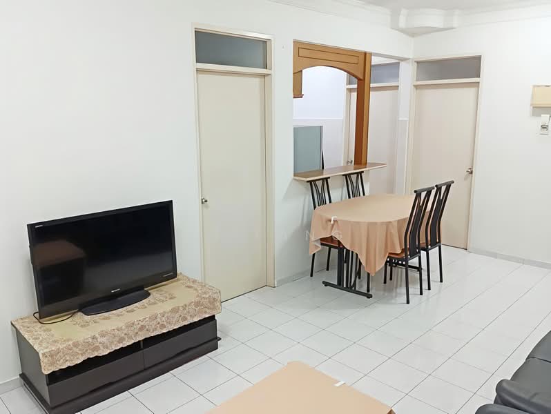 Rumah Flat untuk Dijual di Pesara Nipah - Li Fang - Living Room - PropertyGuru.com.my