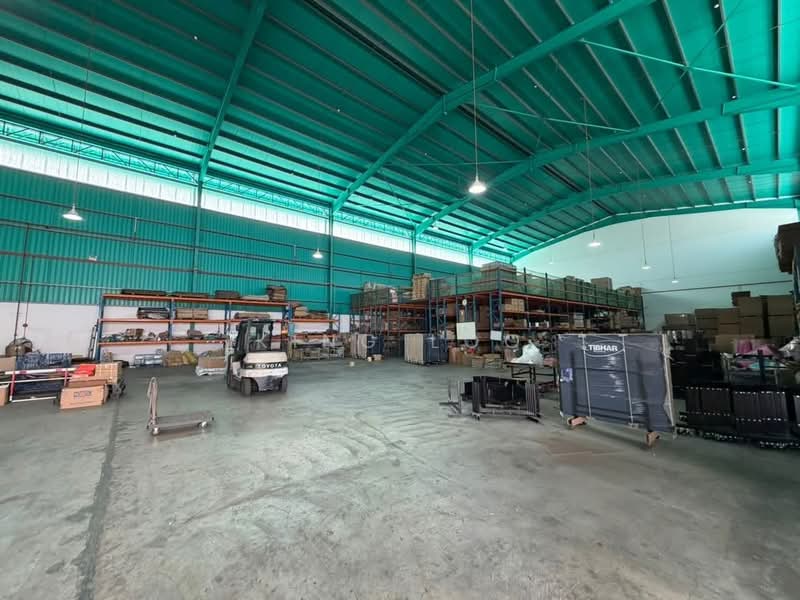 Warehouse for Rent in Taman Klang Jaya (Klang) - King Loo - Interior - PropertyGuru.com.my