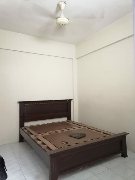 Apartment for Sale at Pangsapuri Kasturi Mewah - Yi Jun - Bedroom - PropertyGuru.com.my