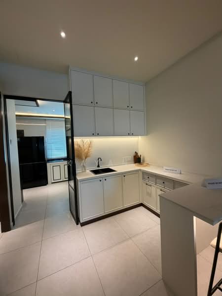 1.5-storey Terraced House for Sale in Bandar Seri Botani (Ipoh) - Kayan . - Kitchen - PropertyGuru.com.my