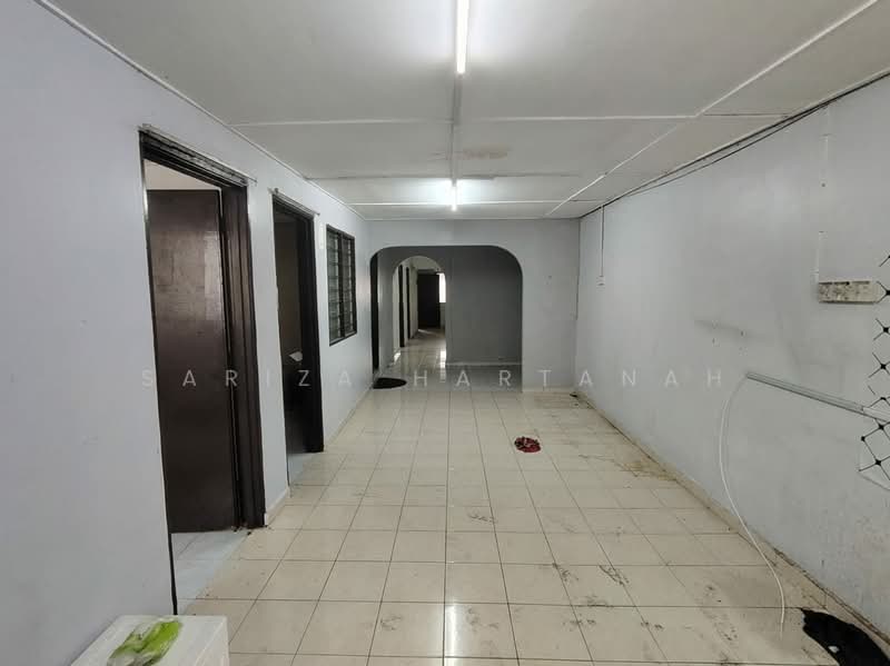 Rumah Teres 1 Tingkat untuk Dijual di U6,Taman Subang Baru (Shah Alam) - Sariza Hartanah - Interior - PropertyGuru.com.my