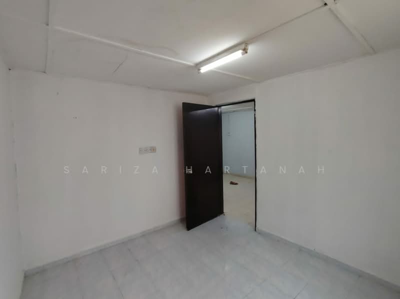 Rumah Teres 1 Tingkat untuk Dijual di U6,Taman Subang Baru (Shah Alam) - Sariza Hartanah - Interior - PropertyGuru.com.my