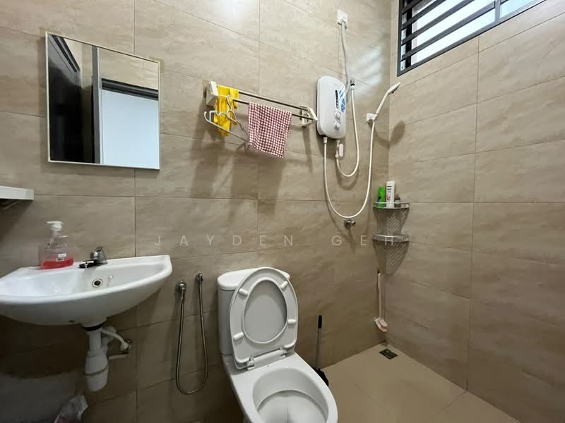 2-storey Terraced House for Rent in Taman Amira (Alor Setar) - Jayden Geh - Bathroom - PropertyGuru.com.my