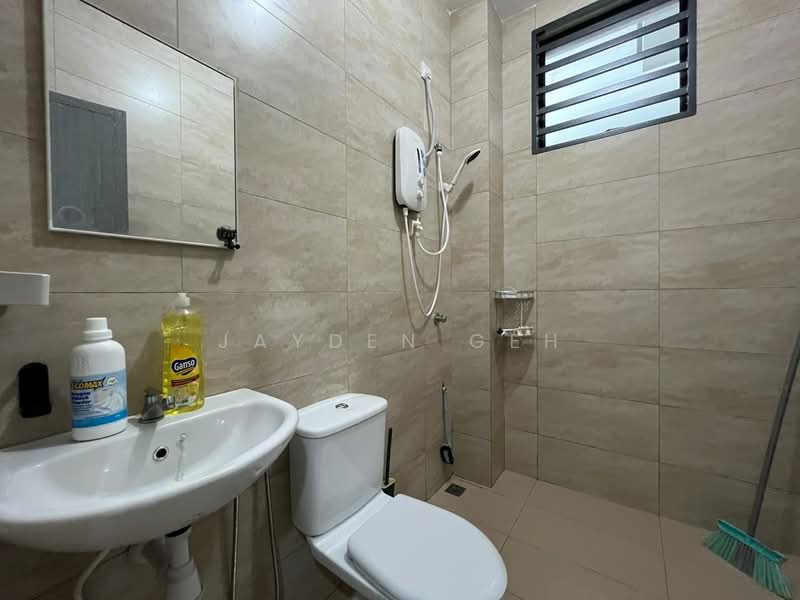 2-storey Terraced House for Rent in Taman Amira (Alor Setar) - Jayden Geh - Bathroom - PropertyGuru.com.my