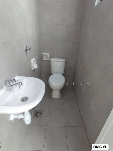 Semi-Detached House for Sale in Setia Alam (Selangor) - Jennie Chew - Bathroom - PropertyGuru.com.my