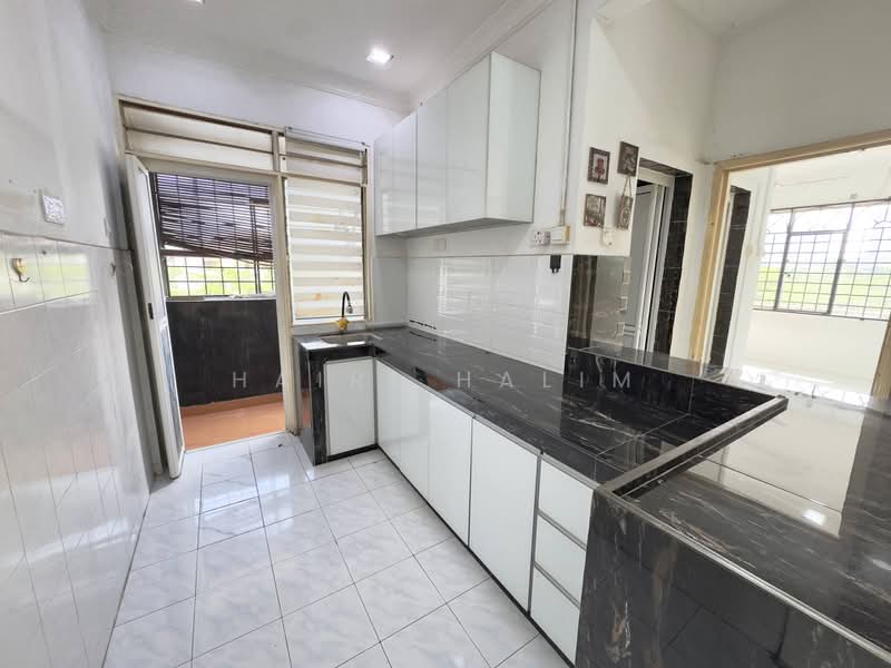 Pangsapuri untuk Dijual di Pangsapuri Putra Impian - Hairi Halim - PropertyGuru.com.my
