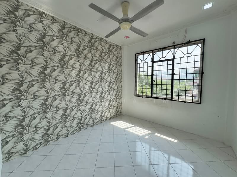 Pangsapuri untuk Dijual di Pangsapuri Putra Impian - Hairi Halim - PropertyGuru.com.my