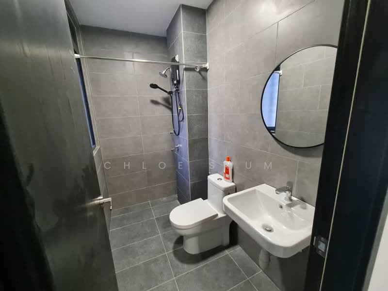 Servis Apartment untuk Dijual di Neu Suites - Chloe Shum - Bathroom - PropertyGuru.com.my