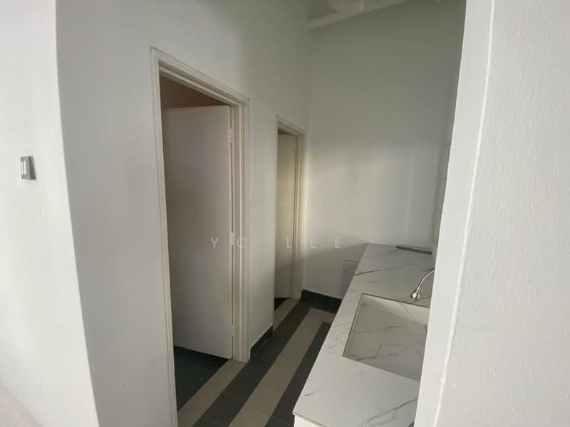 Shop / Office for Rent in Puchong (Selangor) - YC Lee - Interior - PropertyGuru.com.my