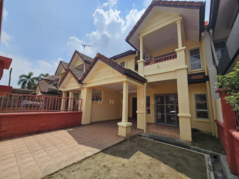 2-storey Terraced House for Rent in Bukit Jelutong (Shah Alam) - Winny Su - Exterior - PropertyGuru.com.my