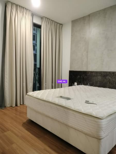 Servis Apartment untuk Disewa di i-SOHO @ i-City - Tracy Chua - Bedroom - PropertyGuru.com.my
