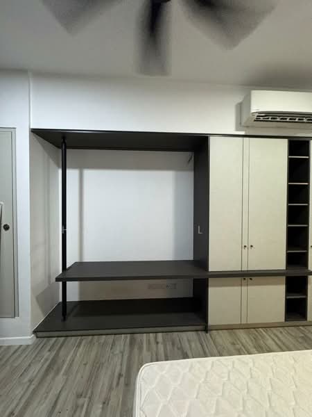 Servis Apartment untuk Dijual di Millerz Square Serviced Residence - Hanson Lau - PropertyGuru.com.my