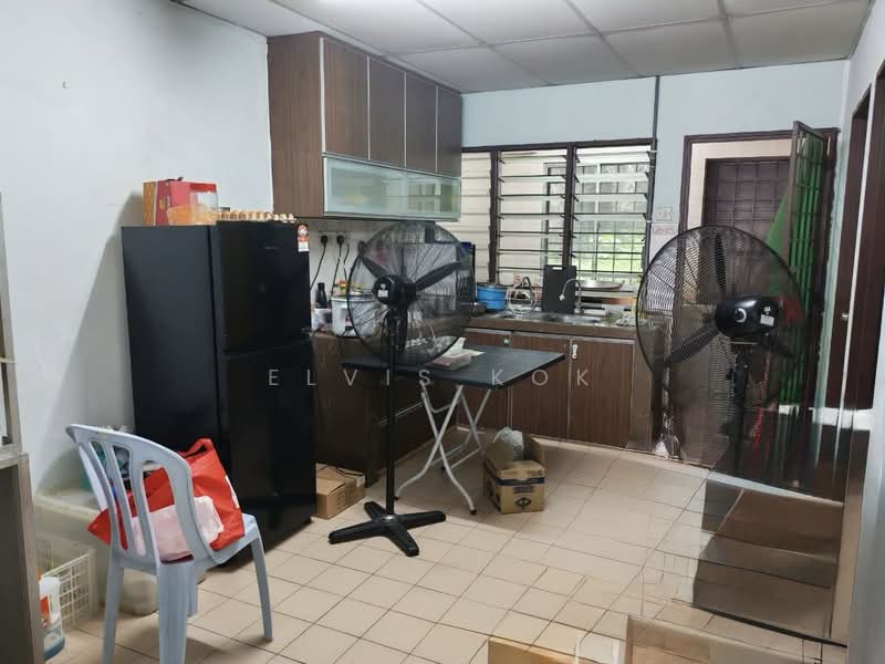 Townhouse for Sale in Taman Wangsa Permai (Kepong) - Elvis Kok - Kitchen - PropertyGuru.com.my