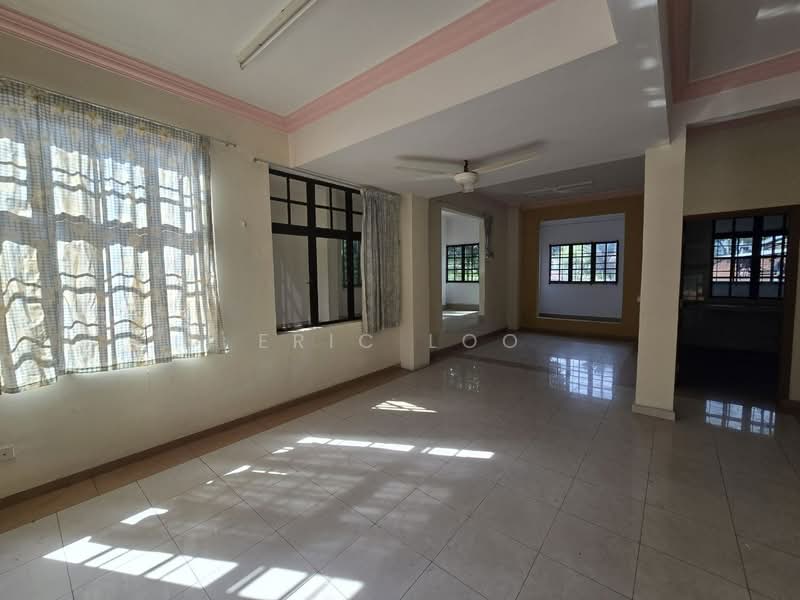 Bungalow for Rent in Taman Century (Johor Bahru) - Eric Loo - Living Room - PropertyGuru.com.my