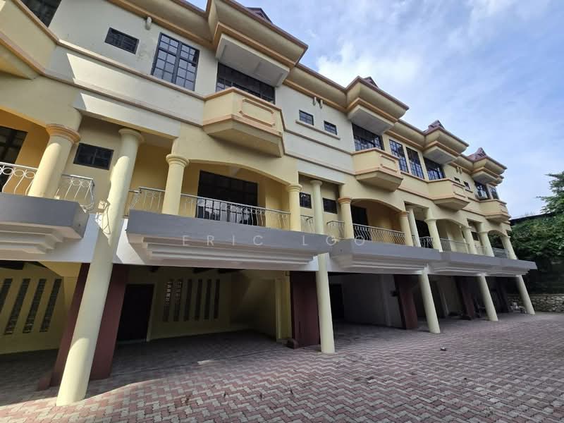 Bungalow for Rent in Taman Century (Johor Bahru) - Eric Loo - Exterior - PropertyGuru.com.my