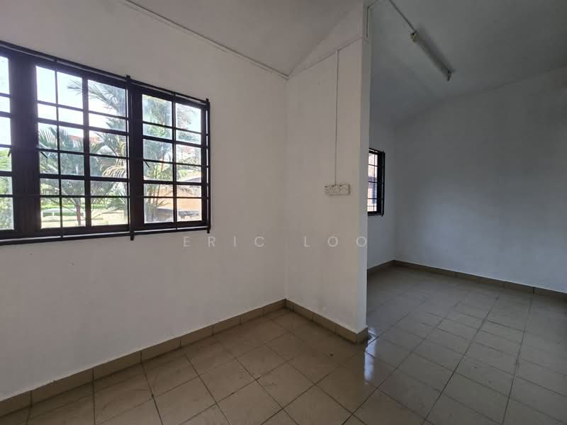 Bungalow for Rent in Taman Century (Johor Bahru) - Eric Loo - Interior - PropertyGuru.com.my