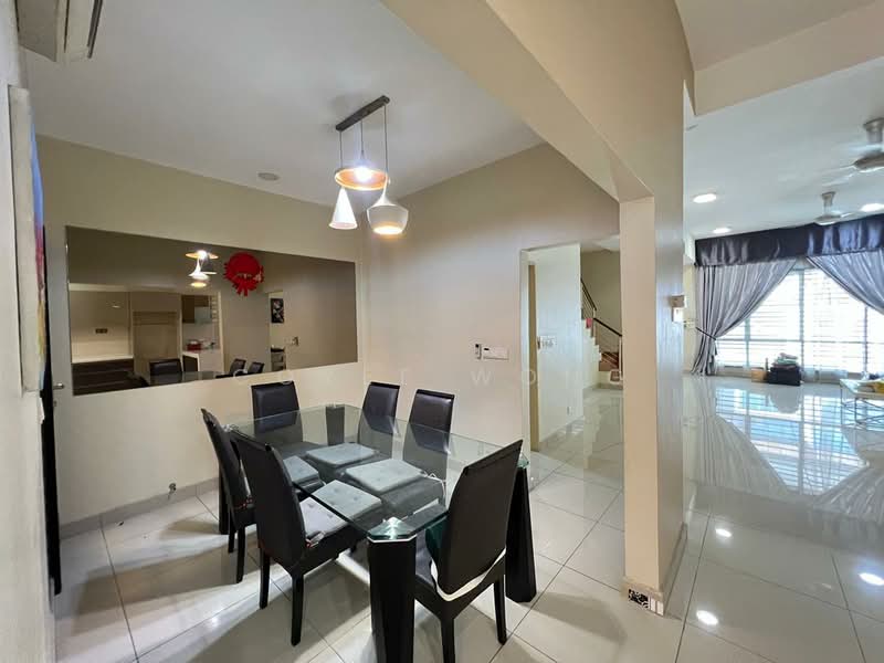 2.5-storey Terraced House for Sale in Selayang (Selangor) - Coyee Wong - Dining Room - PropertyGuru.com.my