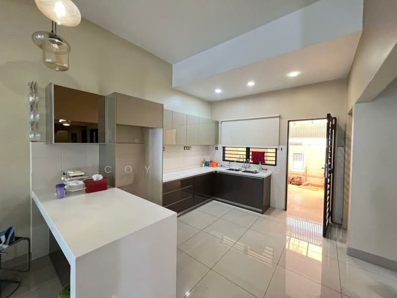 2.5-storey Terraced House for Sale in Selayang (Selangor) - Coyee Wong - Kitchen - PropertyGuru.com.my